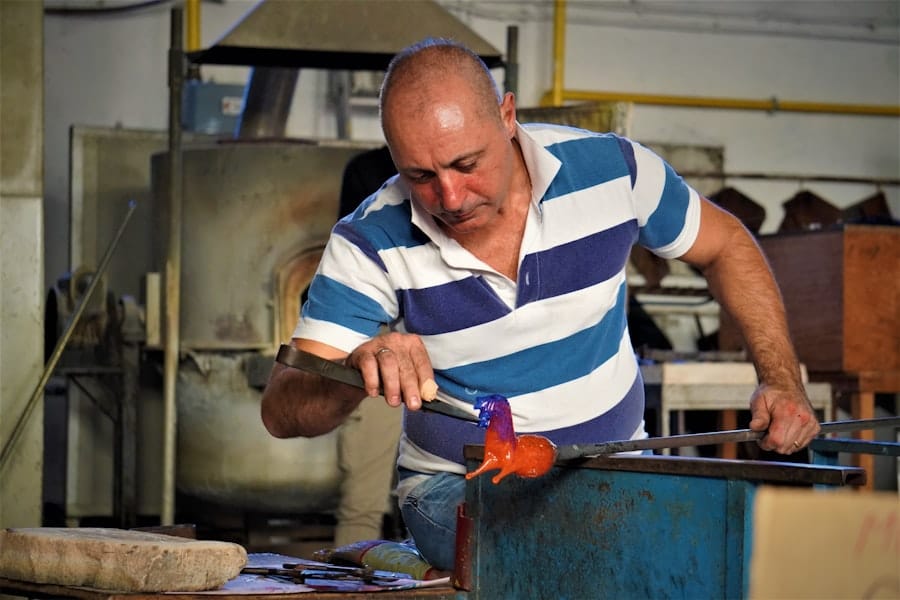 Photo Craftsman at work