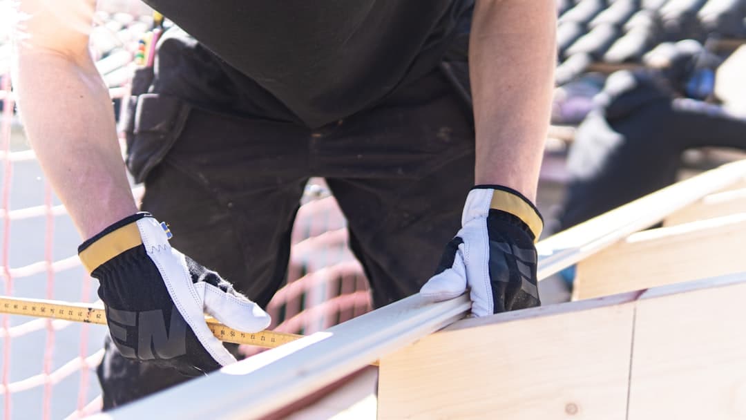 Photo Craftsman at work